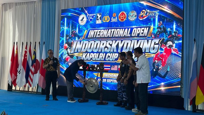 Kejuaraan Dunia Indoor Skydiving Kapolri Cup Digelar, Diikuti 382 Peserta