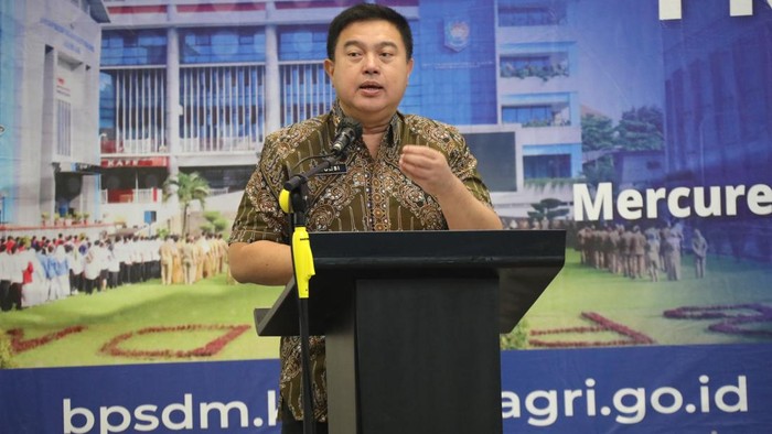 Sekretaris Jenderal (Sekjen) Kementerian Dalam Negeri (Kemendagri) Tomsi Tohir