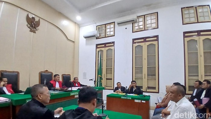 Sidang dakwaan di ruang Cakra 8 Pengadilan Negeri Medan, Kamis (17/9/2026)(Juita Sinuhaji/detikSumut)