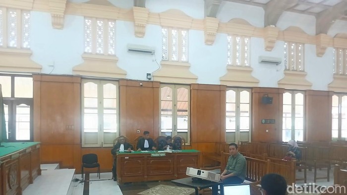 Sidang dakwaan kontraktor penyuap Bupati Langkat Ondim di ruang Cakra 1 Pengadilan Negeri Medan, Kamis (17/9/2026) (Juita Sinuhaji/detikSumut)