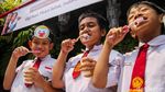 Siswa SDN Menteng 01 Belajar Merawat Gigi Sejak Dini
