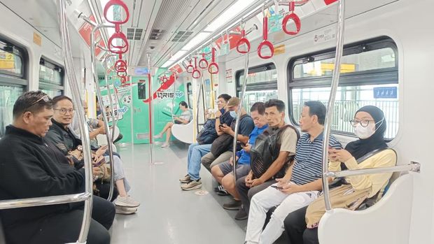 Suasana Stasiun LRT Manggarai usai diresmikan Prabowo (Shonya/detikcom)