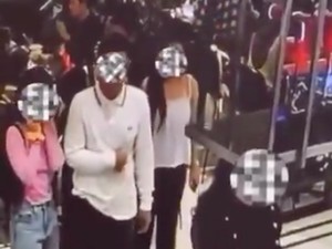 Senayan City Buka Suara soal Viral Wanita Ditendang Pria dari Belakang