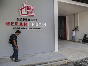 Dua Menteri Pastikan Gaji PNS Tidak Lewat Kopdes, Menkop Buka Suara