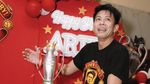 8 Potret Kulineran Ariel NOAH yang Baru Saja Rayakan Ultah Tema MU