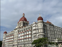 Melihat Budaya Kuno di Mumbai: Pahatan Batu-Monumen Raja George V Inggris