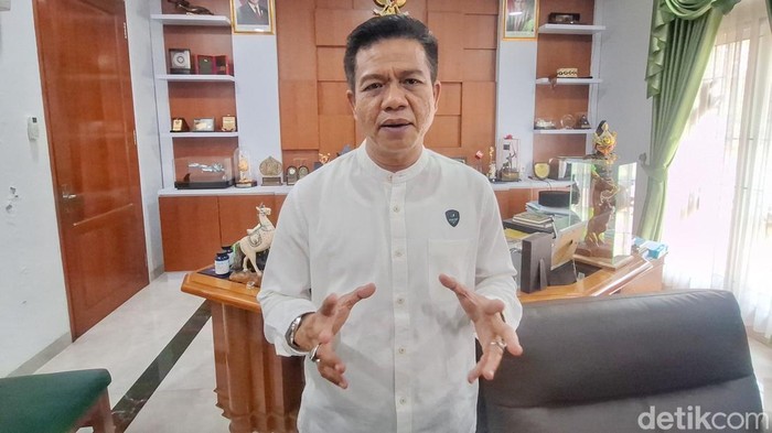 Bupati Bandung Dadang Supriatna