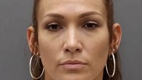 Viral Foto Mugshot Wanita Pencuri Baterai, Mirip Jennifer Lopez