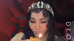 Dewi Gita Asyik Kulineran, Minum Kopi hingga Makan Es Krim di Jepang