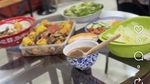 Dewi Gita Asyik Kulineran, Minum Kopi hingga Makan Es Krim di Jepang