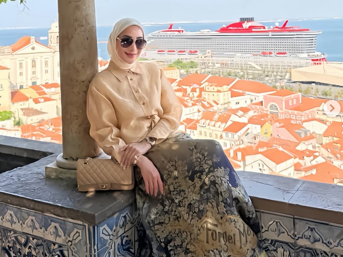 'Suara' Erin di Tengah Keramaian Tentang Pernikahan Andre Taulany