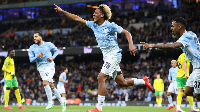 MANCHESTER, ENGLAND - SEPTEMBER 17: Floyd Samba of Manchester City celebrates after scoring their first goal during the Carabao Cup Third Round match between Manchester City and Norwich City at Etihad Stadium on September 17, 2026 in Manchester, England. (Photo by Alex Livesey - Danehouse/Getty Images)