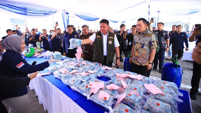Gubernur Sumsel saat menghadiri pemusnahan barang bukti narkoba di BNNP Sumsel