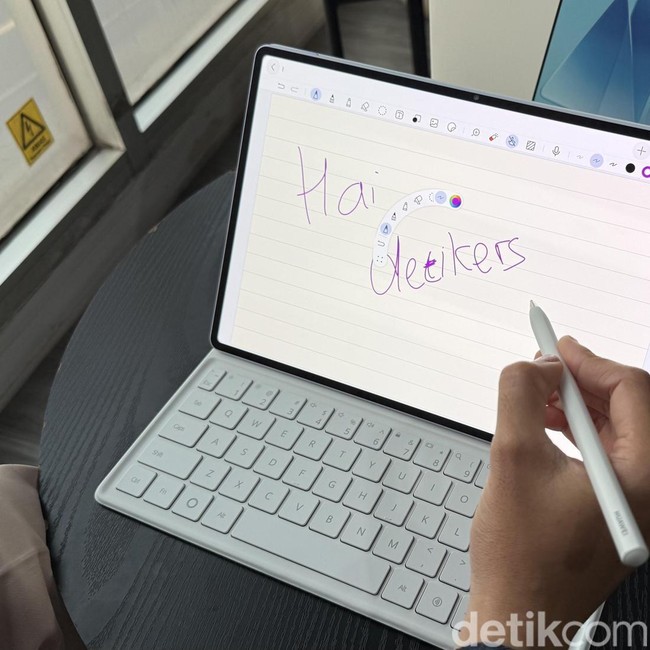 Unboxing Huawei MatePad Air, Tablet Ultra Tipis Rasa Laptop