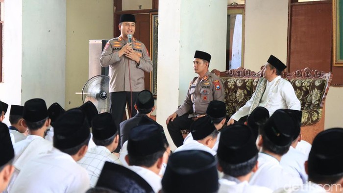 Kapolres Gresik AKBP Ramadhan Nasution