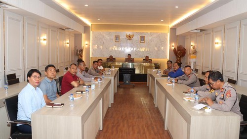 Kapolres TabananAKBP I Putu Bayu Pati mengikuti rapat Anevbulanan Program Quick Wins Akselerasi Transformasi Polri untuk Masyarakat TW III Tahun 2026, Kamis (17/9/2026). (Foto: Dok. Istimewa)
