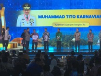 Video: Mendagri Beri Selamat ke Daerah Peraih Pemda Berprestasi 2026