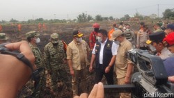 Menko Polkam Sebut Belum Butuh Bantuan Luar untuk Tuntaskan Karhutla Sumsel