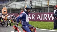 Pebalap MotoGP Jajal Motor Bebek, Kelakuan Toprak Bikin Alex Marquez Ngakak