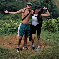 Olahraga hingga trekking bareng sudah pernah dilakukan oleh sejoli satu ini. Foto: Instagram/@tristan__molina