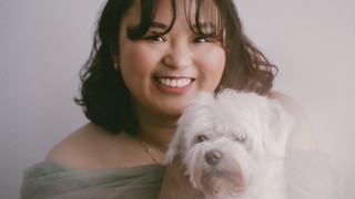 Rena Belajar Cara Mencintai dari Anjing Kesayangannya