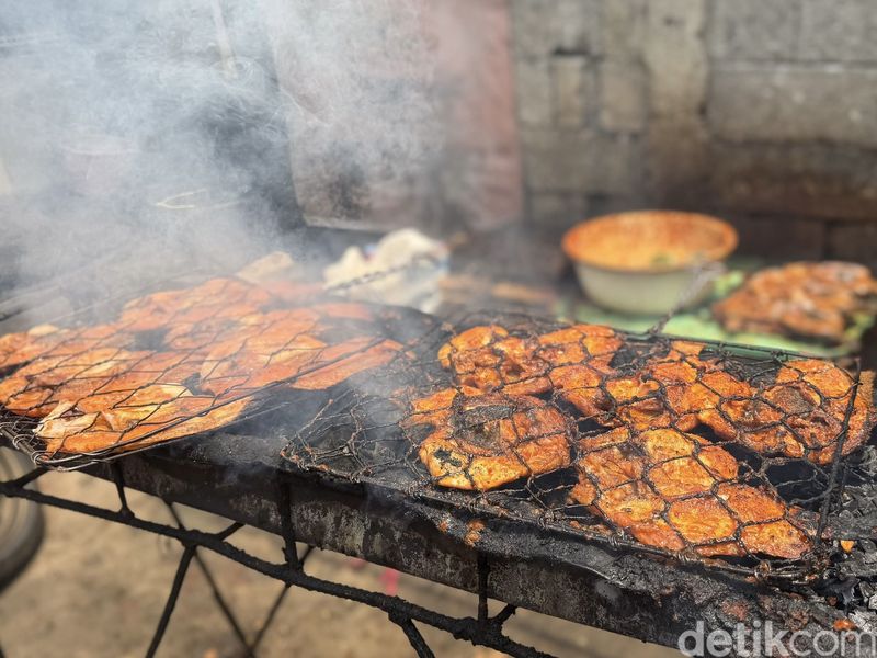 Ikan Bakar Sinar Surya di Benhil