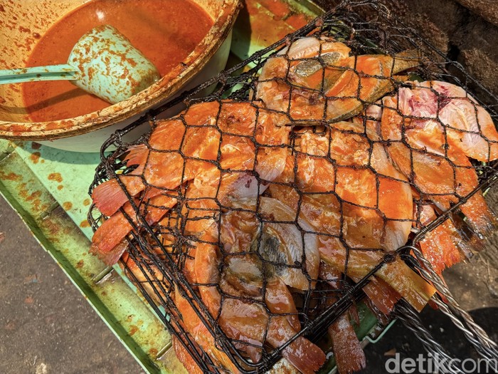 Ikan Bakar Sinar Surya di Benhil