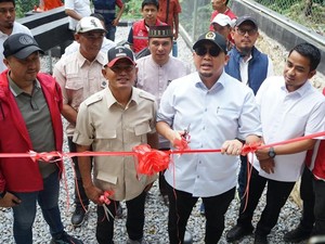 Andre Rosiade Resmikan BTS Telkomsel di Sulik Aia Solok, Dorong Pemerataan Sinyal