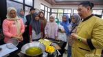 Warga Jagakarsa Belajar Masak untuk Kembangkan Usaha