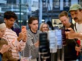 Warga Sydney Antusias Jajal iPhone 18 Pro dan Pro Max