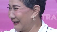 Waktu abis periksa gak dikasih tahu kalau kankernya sudah stadium 4, mungkin kalau dikasih tahu bakalan down kali ya, ungkap Yurike Prastika di studio Pagi Pagi Ambyar, Trans TV, Jakarta Selatan, Minggu (20/9/2026). Foto: Channel YouTube Trans TV