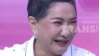 Setelah menjalankan beberapa pengobatan dan sampai akhirnya operasi, akhirnya dokternya bilang kalau ini mukzizat, terangnya. Foto: Channel YouTube Trans TV