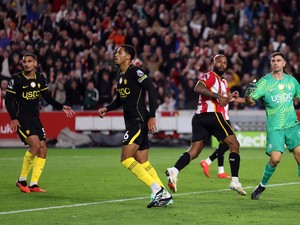 Brentford Vs Chelsea: Si Lebah Sengat The Blues 3-0