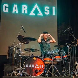 Drummer Band Garasi Meninggal, Ini Jejaknya di Belantika Musik Indonesia