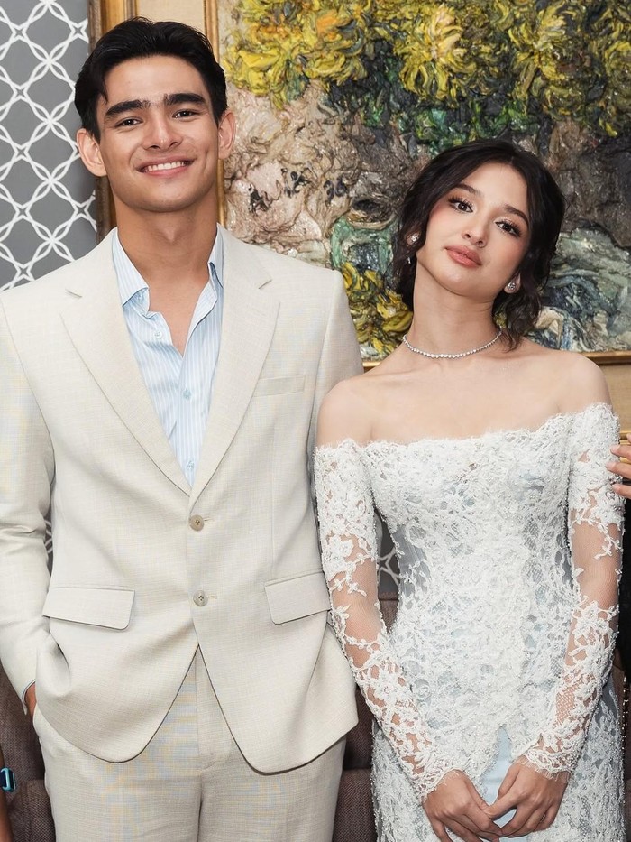 Nevy Tania umumkan pernikahan dengan Harry Vaughan.