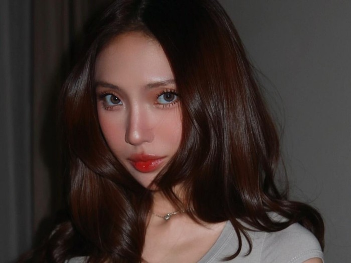 Julia Prastini atau Jule diamankan Polresta Bandara Soekarno-Hatta terkait vape etomidate.
