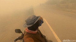 Dampak Asap Karhutla, Warga Kobar Keluhkan Mata Merah-Sakit Perut