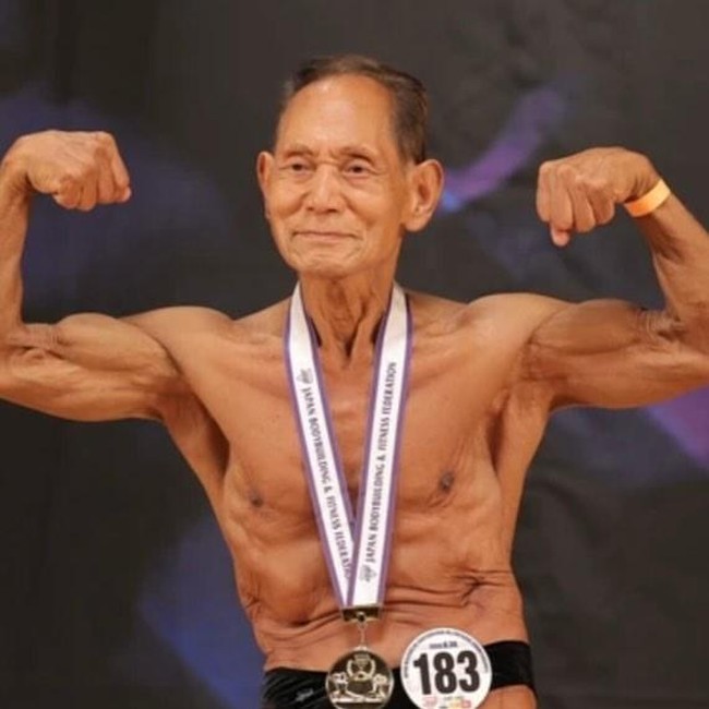 FOTO: Penampilan Kakek Jepang Usia 90 Tahun yang Menang Kompetisi Binaraga