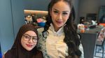 Momen Hangat Kris Dayanti dan Ashanty Siapkan Hari Bahagia Azriel Hermansyah