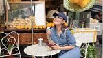 Ayu Dewi Kulineran di Bangkok, Cicip Omelet Kepiting hingga Thai Tea
