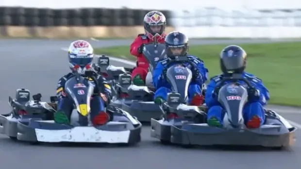 Max Verstappen balapan gokart. Max Verstappen balapan gokart.
