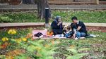 Menikmati Akhir Pekan di Teduhnya Tebet Eco Park