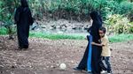 Menikmati Akhir Pekan di Teduhnya Tebet Eco Park