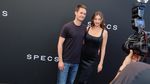 Pesona Miranda Kerr Temani Evan Spiegel Rilis Produk Baru