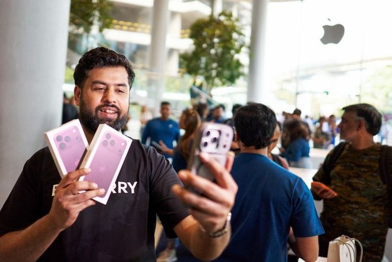 Penjualan iPhone 18 Pro Max di Apple Store