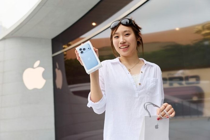 Penjualan iPhone 18 Pro Max di Apple Store