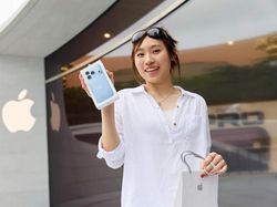 Senyum Sumringah Sambut iPhone 18 Pro Max di Apple Store Seluruh Dunia