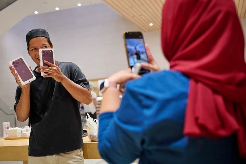 Penjualan iPhone 18 Pro Max di Apple Store