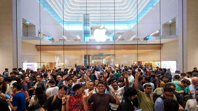 Penjualan iPhone 18 Pro Max di Apple Store