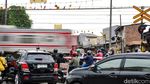 Perlintasan Rel Simpang Pasar Minggu Akan Ditutup